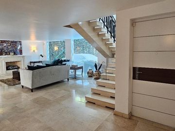 Se Vende Casa en la Colonia Florida