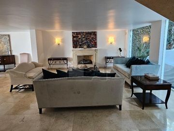 Se Vende Casa en la Colonia Florida