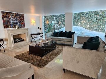 Se Vende Casa en la Colonia Florida