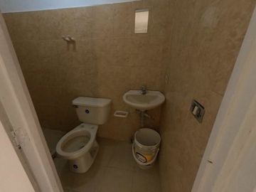 bodega en arriendo en la candelaria. Cod A5519