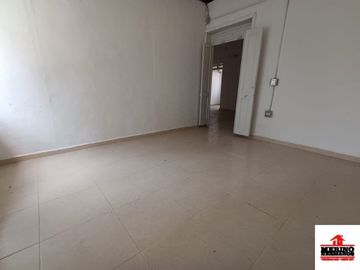 bodega en arriendo en la candelaria. Cod A5519