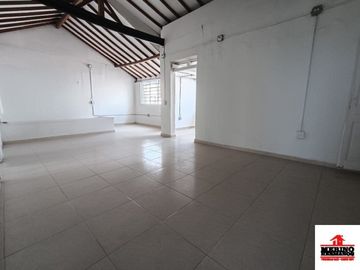 bodega en arriendo en la candelaria. Cod A5519