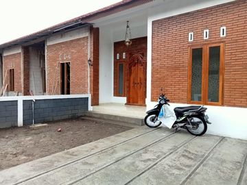 tingal 1 unit saja rumah siap bangun dengan desain perpaduan klasik dan modern yuks boking segera