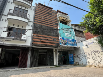 ruko raya ngagel jaya surabaya strategis Dkt Kertajaya, Dharmawangsa dan Dinoyo