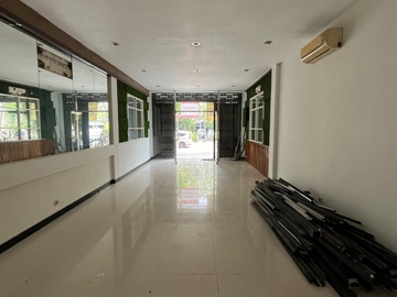 ruko raya ngagel jaya surabaya strategis Dkt Kertajaya, Dharmawangsa dan Dinoyo