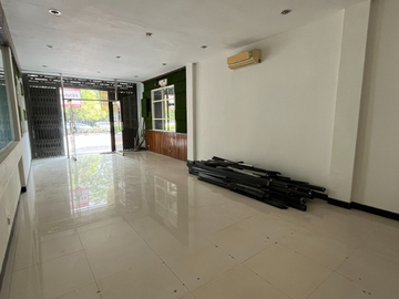 ruko raya ngagel jaya surabaya strategis Dkt Kertajaya, Dharmawangsa dan Dinoyo