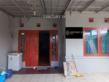 Dijual Cepat Rumah Murah Posisi Hook Di Harapan Indah Bekasi