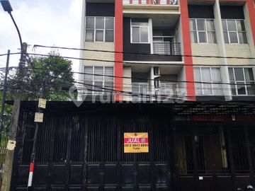 Ruko 3 Lantai Siap Pakai Cocok untuk Kantor dan Usaha Strategis di Pluit