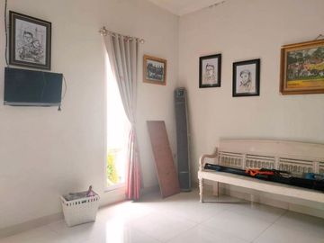 Rumah Hoek Strategis Full Furnished Bintara Jaya Bekasi Barat