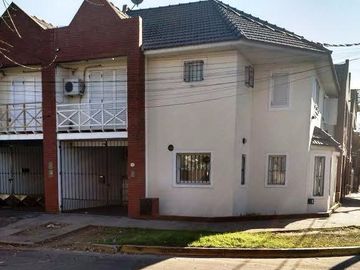 Duplex en venta en Barrio Parque