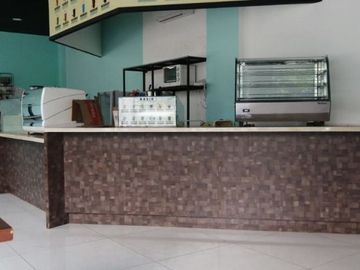 Dijual ruko atau gedung perkantoran 4 lantai Pancoran Jakarta Selatan