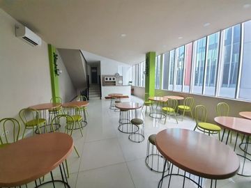 Dijual ruko atau gedung perkantoran 4 lantai Pancoran Jakarta Selatan