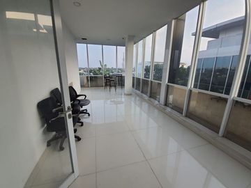 Dijual ruko atau gedung perkantoran 4 lantai Pancoran Jakarta Selatan