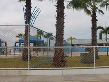 Capaes-Villa Marina: Se Vende Casa Cerca del Mar en Capaes