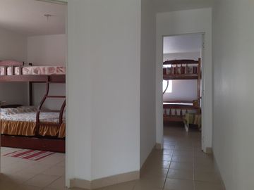 Capaes-Villa Marina: Se Vende Casa Cerca del Mar en Capaes