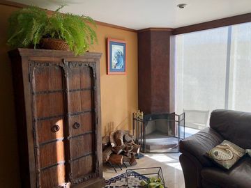 Casa en Venta, Zona Segura y Exclusiva con Magnificas Vistas a La Ciudad