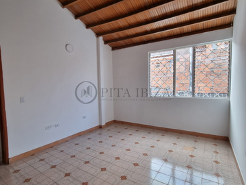casa en arriendo/venta en capillana. Cod A3083