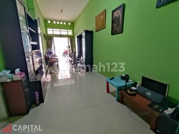 Rumah Nyaman Terawat di Daerah Logam Ters Buah Batu, Bandung