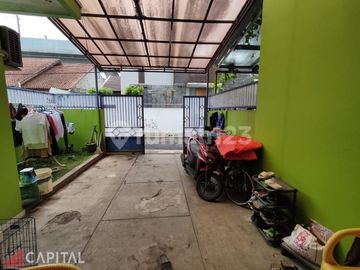 Rumah Nyaman Terawat di Daerah Logam Ters Buah Batu, Bandung