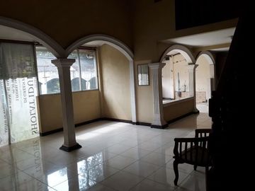 Rumah second tanah luas siap huni Kampung Sawah Jati Warna Pondok Melati Bekasi