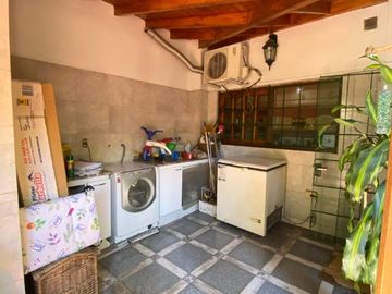 Chalet en venta en Lanus Oeste