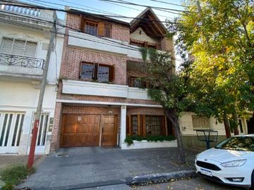 Chalet en venta en Lanus Oeste