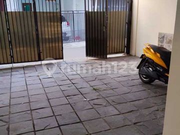 Rumah Termurah di Ujung Jakarta Selatan