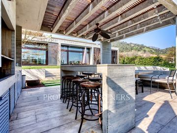 Espectacular casa mediterranea, Valle Escondido