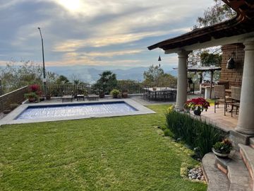 Casa en Fraccionamiento en Club de Golf Hacienda San Gaspar Jiutepec - TBR-937-Fr