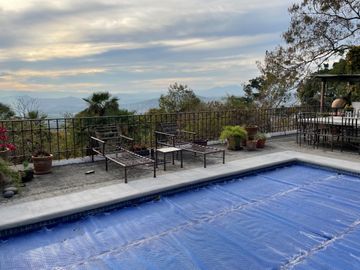 Casa en Fraccionamiento en Club de Golf Hacienda San Gaspar Jiutepec - TBR-937-Fr