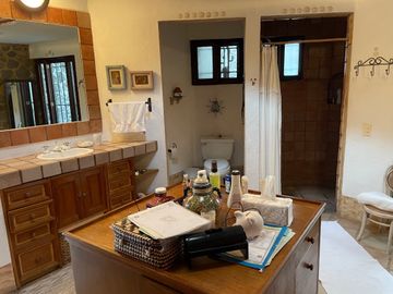 Casa en Fraccionamiento en Club de Golf Hacienda San Gaspar Jiutepec - TBR-937-Fr