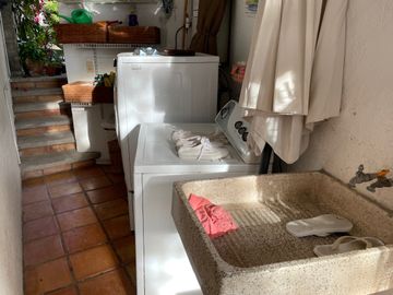 Casa en Fraccionamiento en Club de Golf Hacienda San Gaspar Jiutepec - TBR-937-Fr