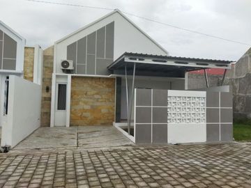 Jual Rumah Murah Konsep Scandinavian di Dekat Gerbang Toll Jogja Solo