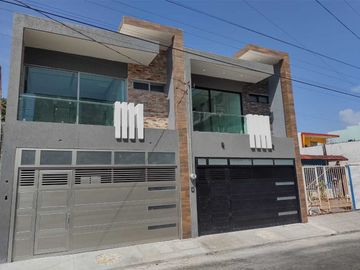 CASA EN VENTA COL. MANUEL NIETO CERCA DE LA UVM BOCA DEL RÍO,VERACRUZ