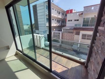 CASA EN VENTA COL. MANUEL NIETO CERCA DE LA UVM BOCA DEL RÍO,VERACRUZ