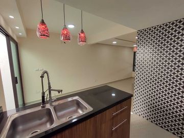 CASA EN VENTA COL. MANUEL NIETO CERCA DE LA UVM BOCA DEL RÍO,VERACRUZ