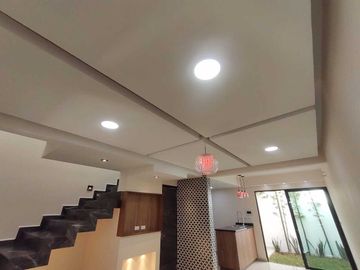 CASA EN VENTA COL. MANUEL NIETO CERCA DE LA UVM BOCA DEL RÍO,VERACRUZ
