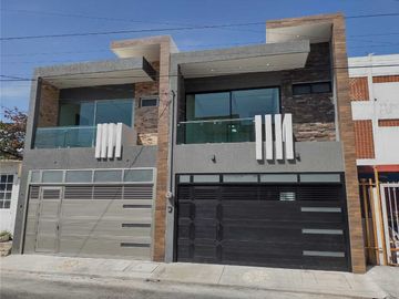 CASA EN VENTA COL. MANUEL NIETO CERCA DE LA UVM BOCA DEL RÍO,VERACRUZ