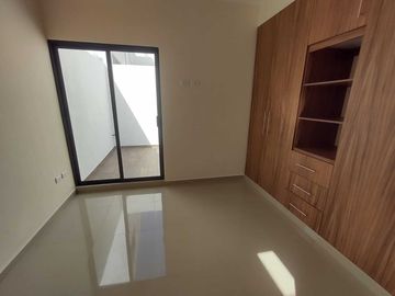 CASA EN VENTA COL. MANUEL NIETO CERCA DE LA UVM BOCA DEL RÍO,VERACRUZ