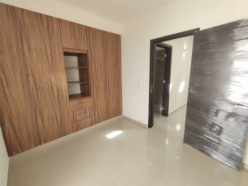 CASA EN VENTA COL. MANUEL NIETO CERCA DE LA UVM BOCA DEL RÍO,VERACRUZ