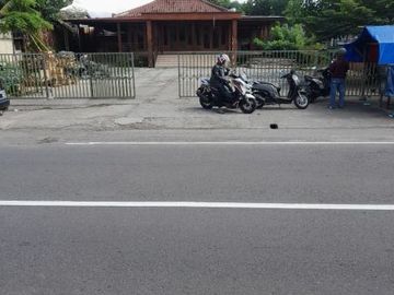 Tanah Luas Disewakan di Pinggir Jalan Raya Jogja - Solo