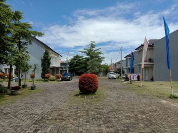 Rumah 2 lantai Nyaman Asri di Cipamokolan Bandung dg Konsep Rumah Tumbuh Modern Minimalis Harga mulai 1M.