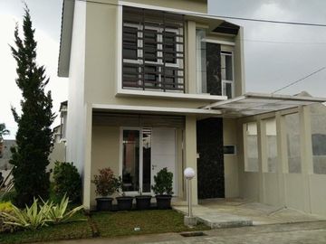 Rumah 2 lantai Nyaman Asri di Cipamokolan Bandung dg Konsep Rumah Tumbuh Modern Minimalis Harga mulai 1M.