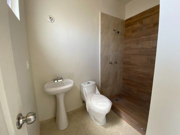 CASAS EN VENTA EN CERRADA OYAMELES (FRENTE A LOS OLIVOS) GOMEZ PALACIO