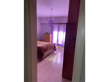 casa dos dormitorios y quincho sobre terreno de 400m2