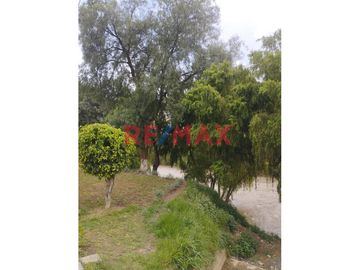Se Vende Edificio De 5 Pisos Al Frente Del Rio Huallaga Al Costado Del Tottus A.T. 290 M2 Super Comercial Y Con Los 5 Pisos Con Renta Mensual.