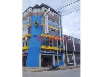 Se Vende Edificio De 5 Pisos Al Frente Del Rio Huallaga Al Costado Del Tottus A.T. 290 M2 Super Comercial Y Con Los 5 Pisos Con Renta Mensual.