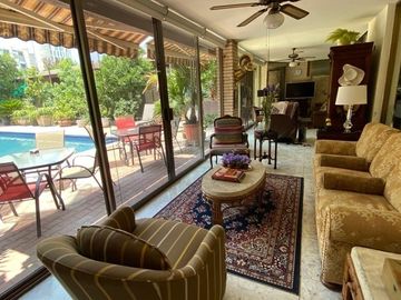 CASA PARA REMODELAR EN LOS RIOS