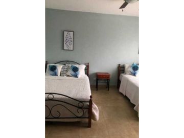 VENDO APARTAMENTO EN CHAME CORONADO PUNTA BARCO RESORT 3R