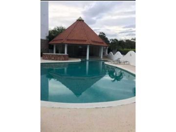 VENDO APARTAMENTO EN CHAME CORONADO PUNTA BARCO RESORT 3R